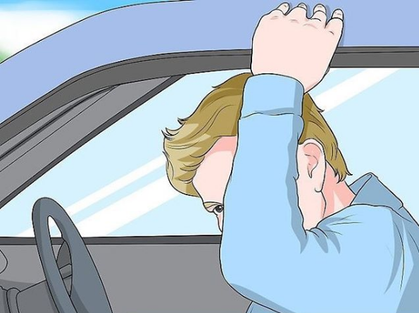 أسباب وطرق الوقاية من صعقات الكهرباء الساكنة بالسيارة