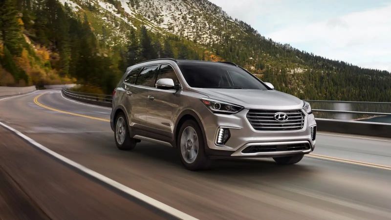 "بالصور" أبرز 10 سيارات يمكنك تأجيرها من يلو "بالصور" أبرز 10 سيارات يمكنك تأجيرها من يلو 7