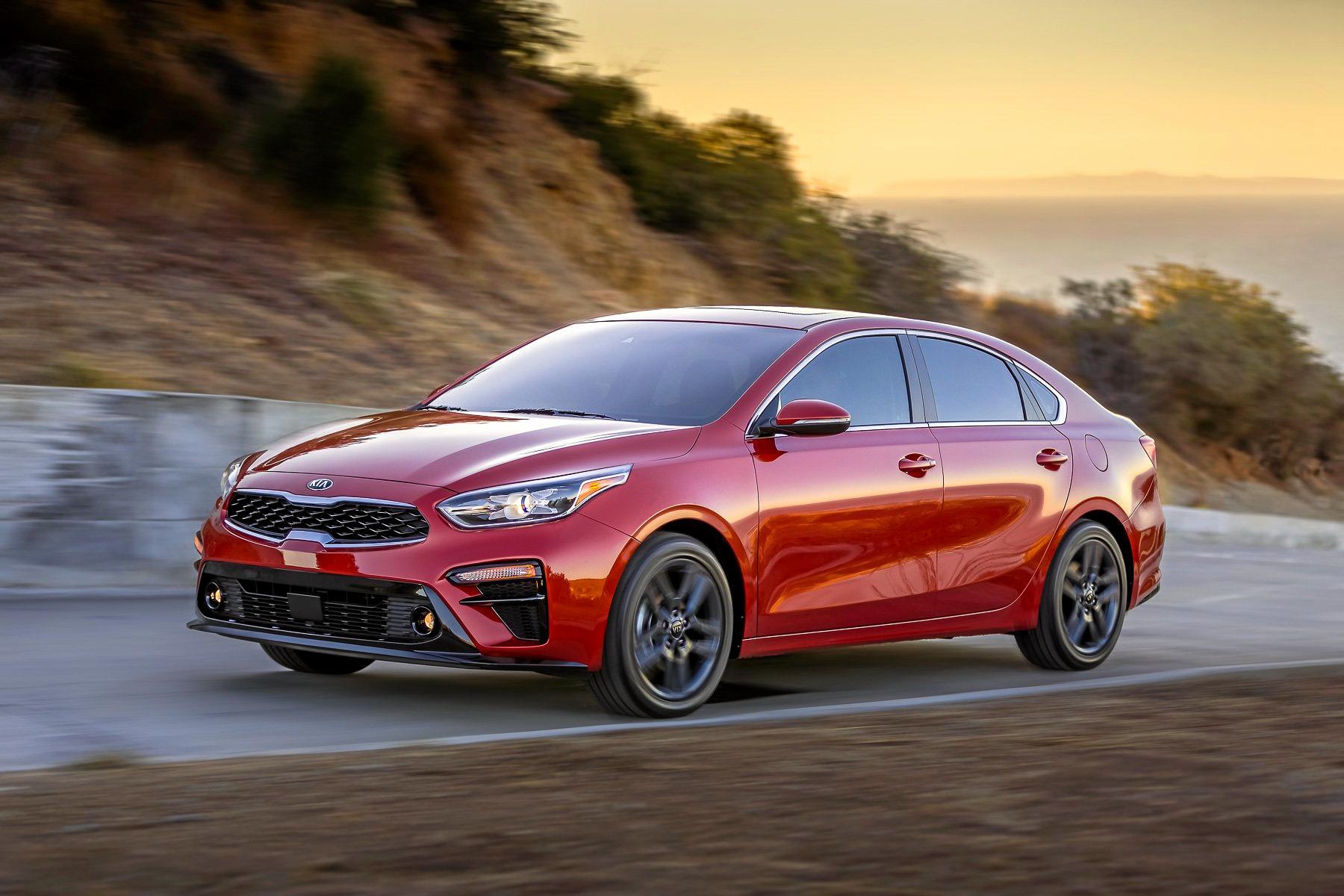 "بالصور" أبرز 10 سيارات يمكنك تأجيرها من يلو "بالصور" أبرز 10 سيارات يمكنك تأجيرها من يلو 3