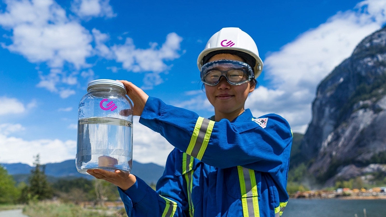 سيارتك قادرة على استخدام مواد أخرى غير البنزين لتوليد الطاقة!