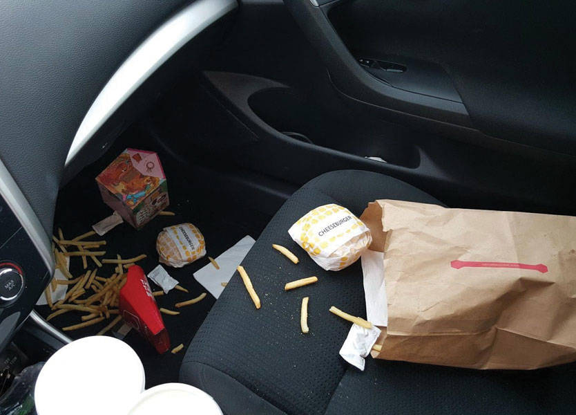 سر انتشار الروائح الكريهة في الشتاء بسيارتك وكيفية إزالتها سر انتشار الروائح الكريهة في الشتاء بسيارتك وكيفية إزالتها 3