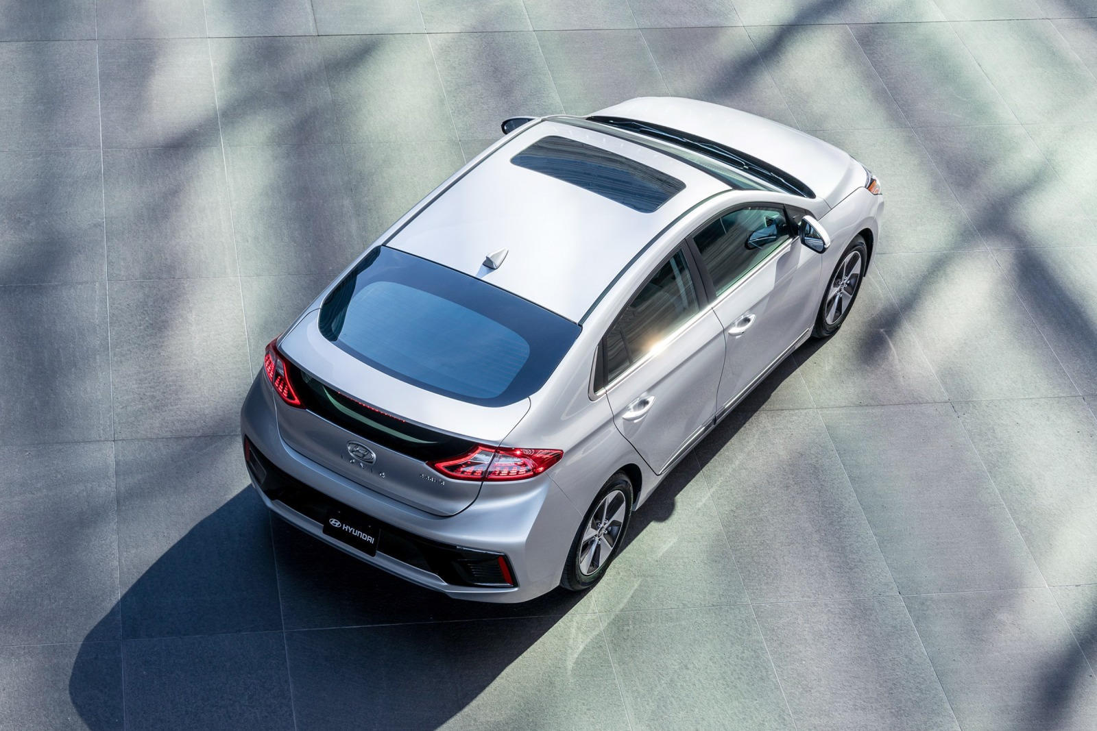 هيونداي تعلن عن نظام ثوري لكتم الأصوات في المقصورة 4