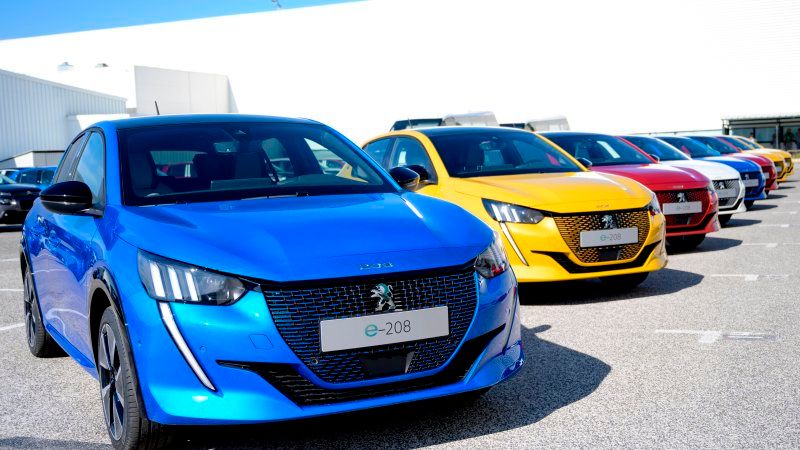 جميع السيارات التي تبيعها بيجو سيتروين وفيات كرايسلر بعد اندماجهما