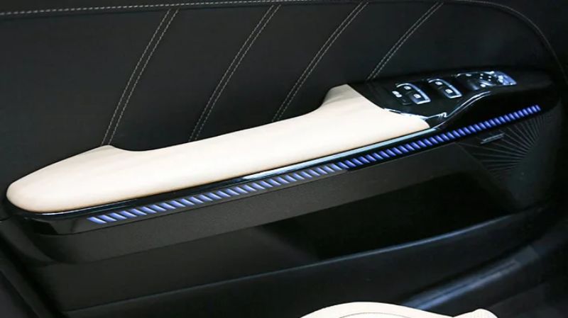 أهم مميزات داخلية كيا كيه 5 2021 الجديدة كلياً أهم مميزات داخلية كيا كيه 5 2021 الجديدة كلياً 6