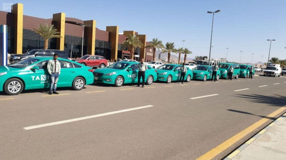 "بالصور" اعتماد هوية موحدة جديدة لسيارات الأجرة في مطارات المملكة 4