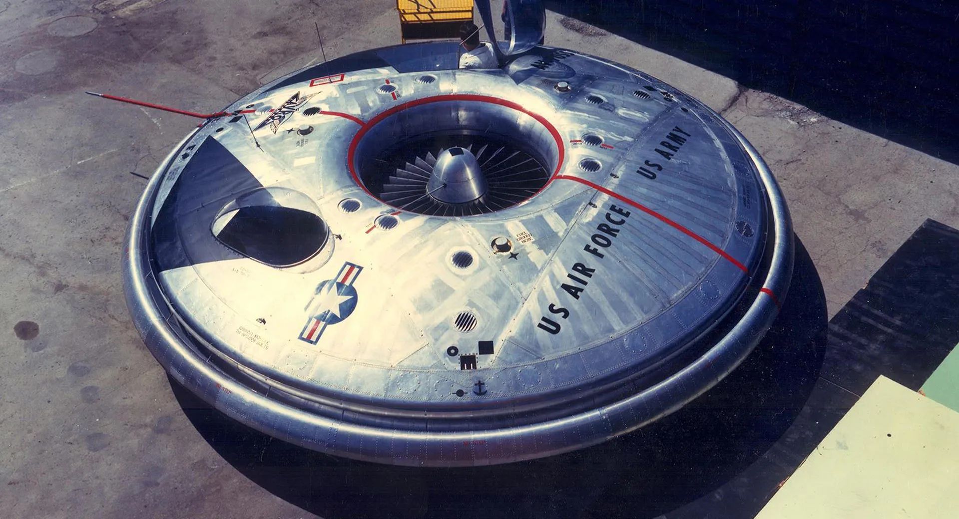 الجيش الأمريكي يعلن عن مشروع السيارة الطائرة مع تدشينها في 2023