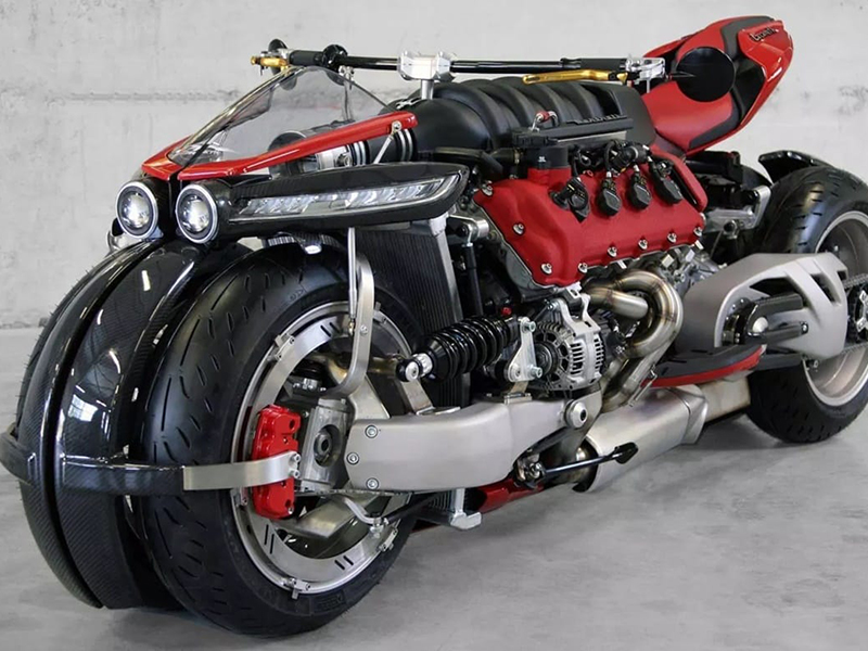 "بالفيديو والصور" شاهد الدراجة النارية الطائرة لازاريث بقيمة 1.9 مليون ريال 3