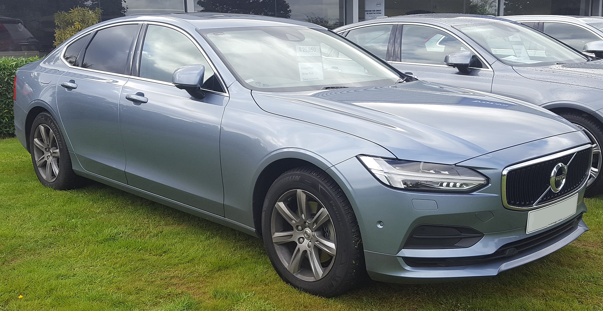 قصة استحواذ جيلي على فولفو في عام 2010