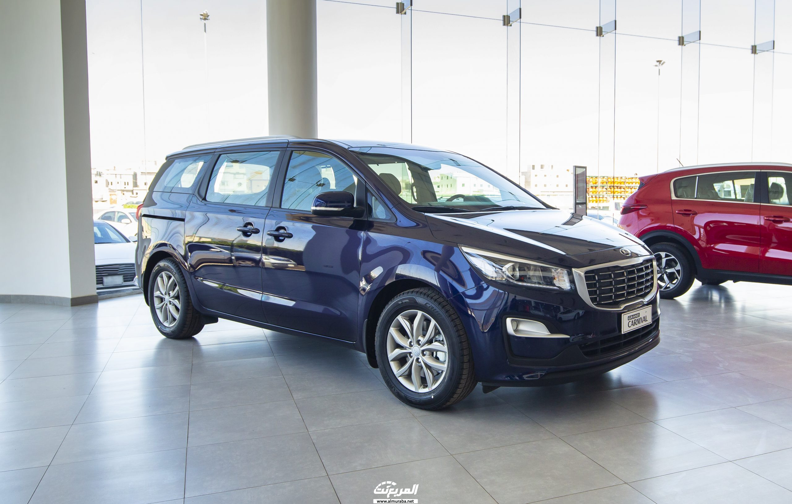 كيا كرنفال 2020 المعلومات والمواصفات والمميزات Kia Carnival