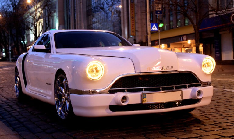 سيارات مقلدة بتصميم روسي كلاسيكي لأشهر السيارات الألمانية سيارات مقلدة بتصميم روسي كلاسيكي لأشهر السيارات الألمانية 15