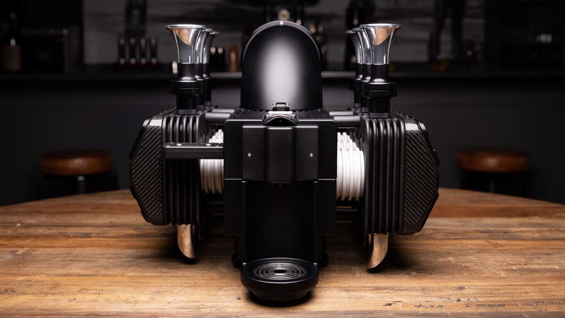 آلة قهوة "إسبريسو" على شكل محرك بورش بسعر 41,300 ريال! 3