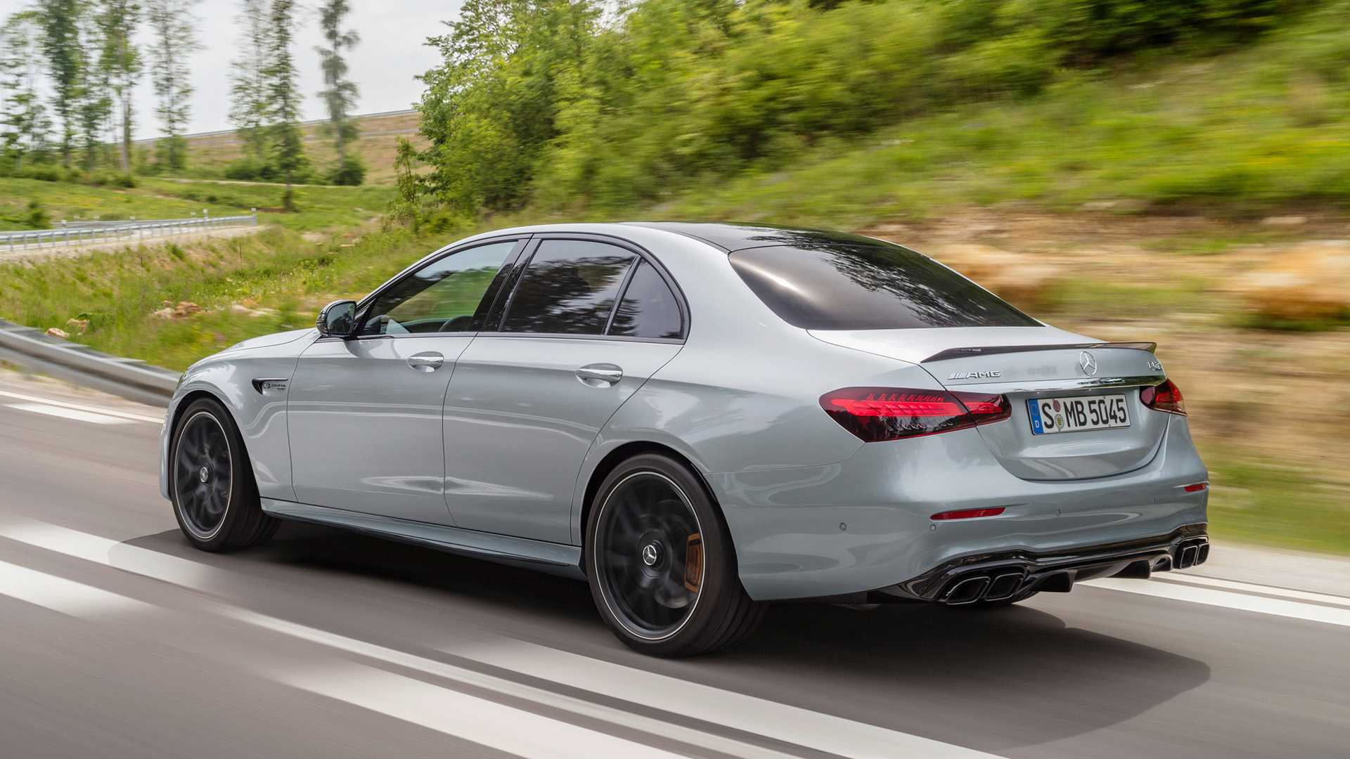مرسيدس AMG E63 S 2021 المحدثة تنطلق بقوة 612 حصان 3