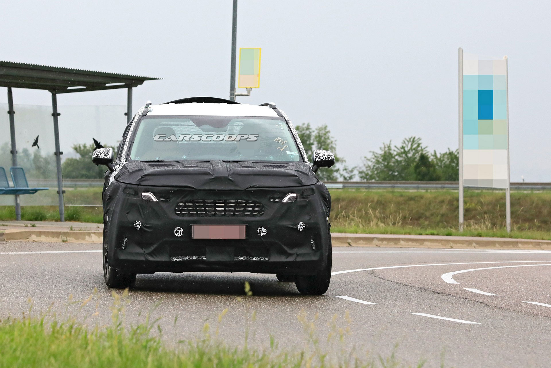 كيا كرنفال 2021 الجديدة كلياً تظهر أثناء اختبارها كيا كرنفال 2021 الجديدة كلياً تظهر أثناء اختبارها 1