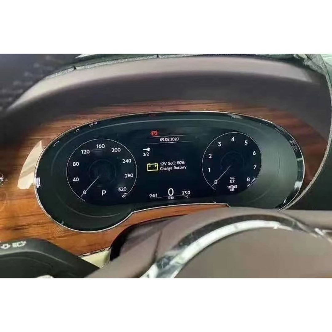 هل هذه بنتلي بنتايجا فيس ليفت الجديدة؟ 3