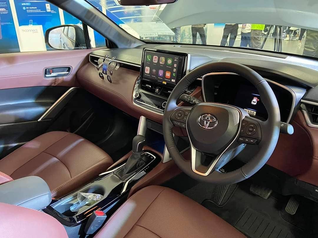 تويوتا كورولا كروس 2021 تظهر لأول مرة في صور حية 2