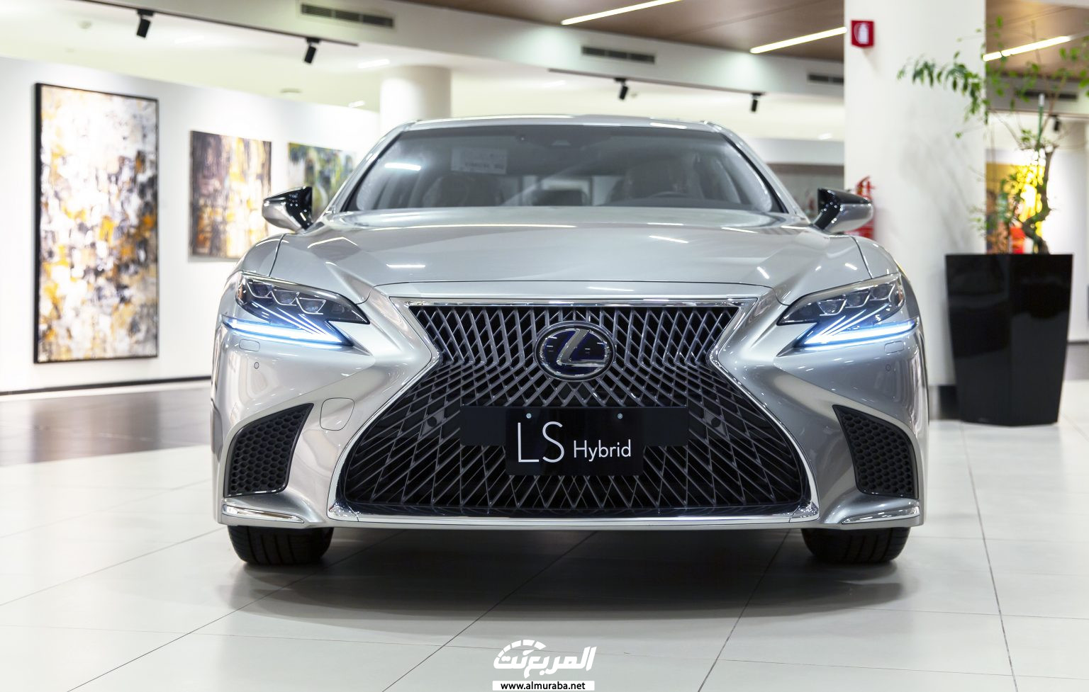 “تقرير” 4 مميزات تدفعك لشراء لكزس LS