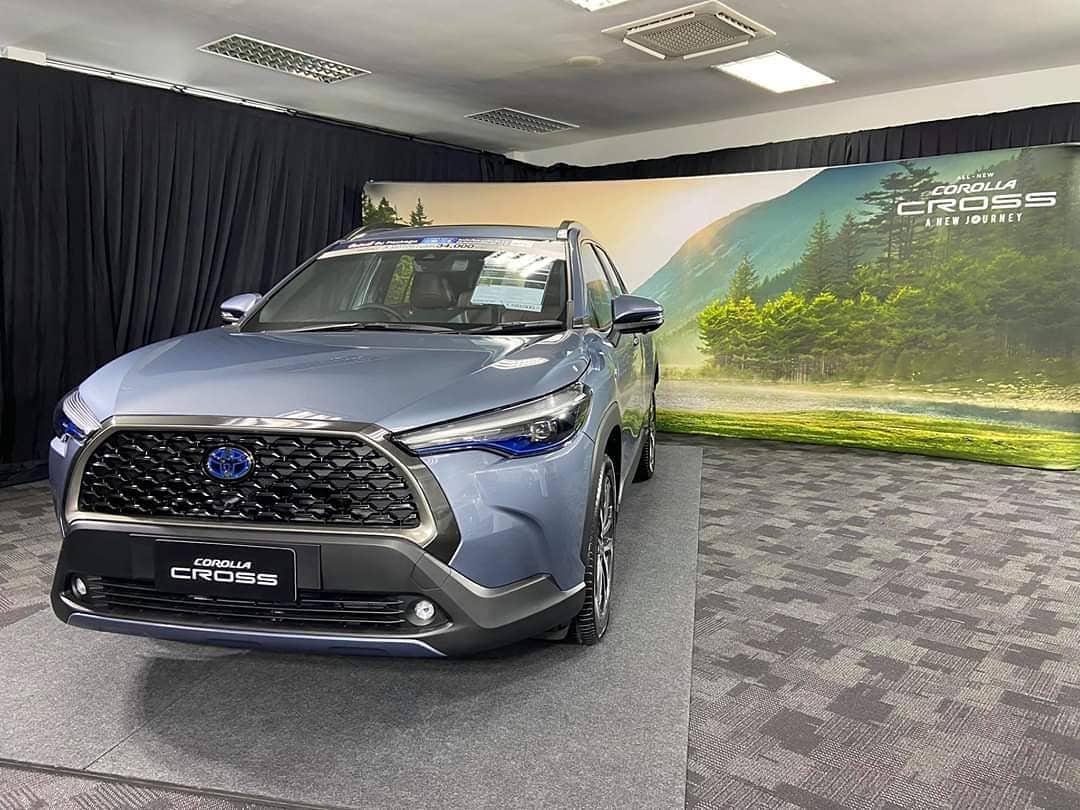 تويوتا كورولا كروس 2021 تظهر لأول مرة في صور حية تويوتا كورولا كروس 2021 تظهر لأول مرة في صور حية 10