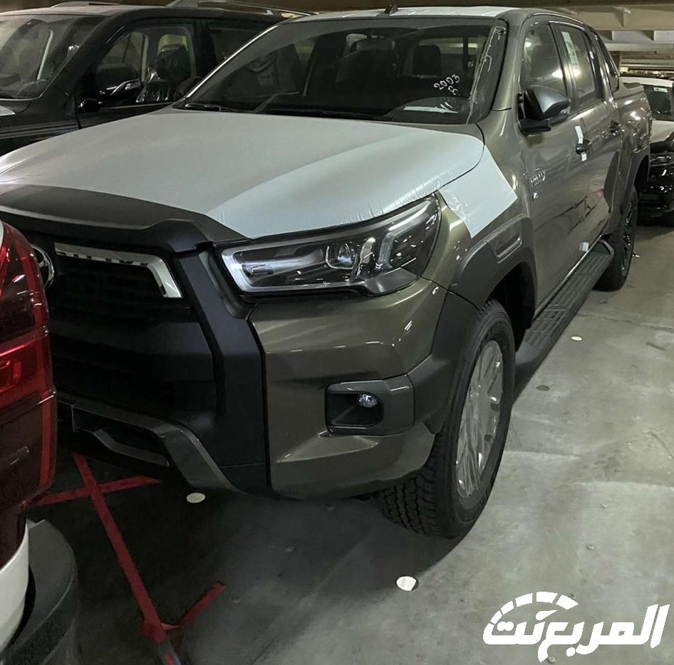 “بالصور” وصول تويوتا هايلكس 2021 باللون الجديد