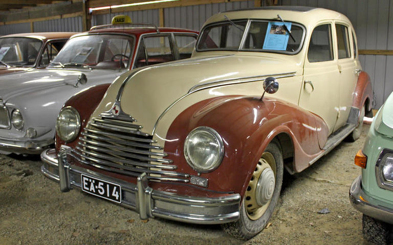 تعرف على شركات السيارات الألمانية التي فشلت وتم إغلاقها 5