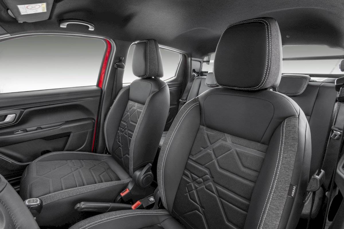 رام 700 2021 بيك اب صغيرة الحجم تنطلق رسمياً 15