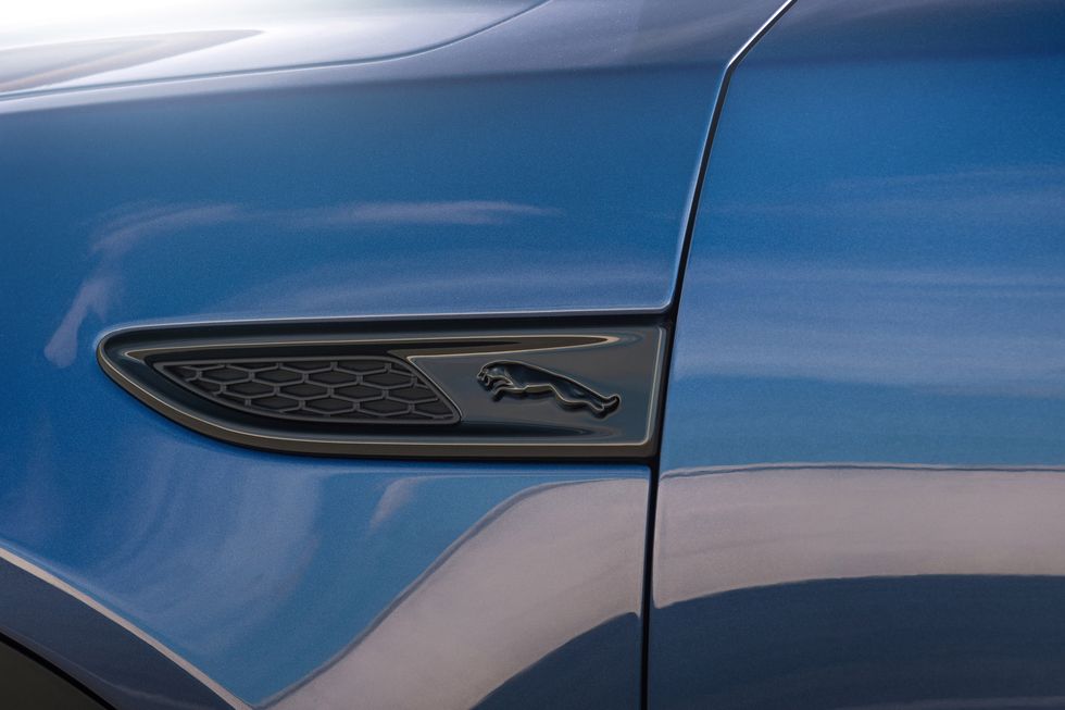 جاكوار E-Pace 2021 فيس ليفت تكشف نفسها رسمياً 10