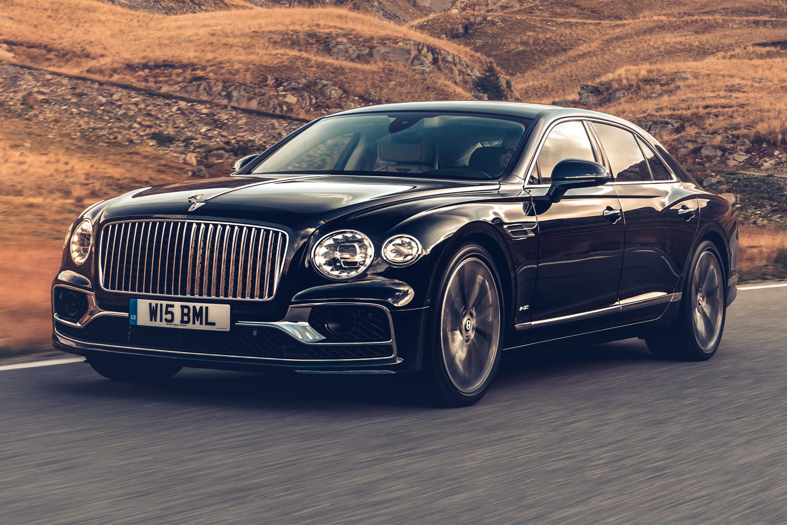 ضريبة 220 ألف ريال قد تطبق على السيارات الرياضية في فرنسا ضريبة 220 ألف ريال قد تطبق على السيارات الرياضية في فرنسا 4