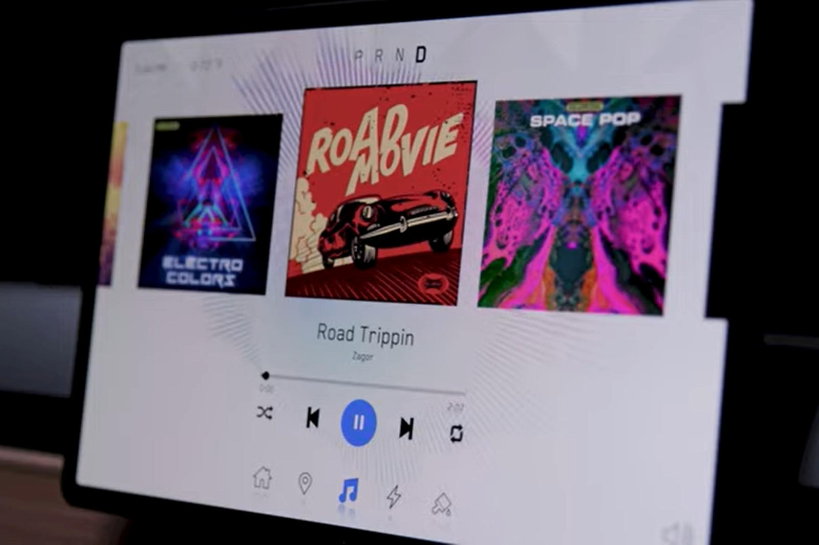 جمس همر ستحتوي شاشتها ألعاب فيديو جمس همر ستحتوي شاشتها ألعاب فيديو 1