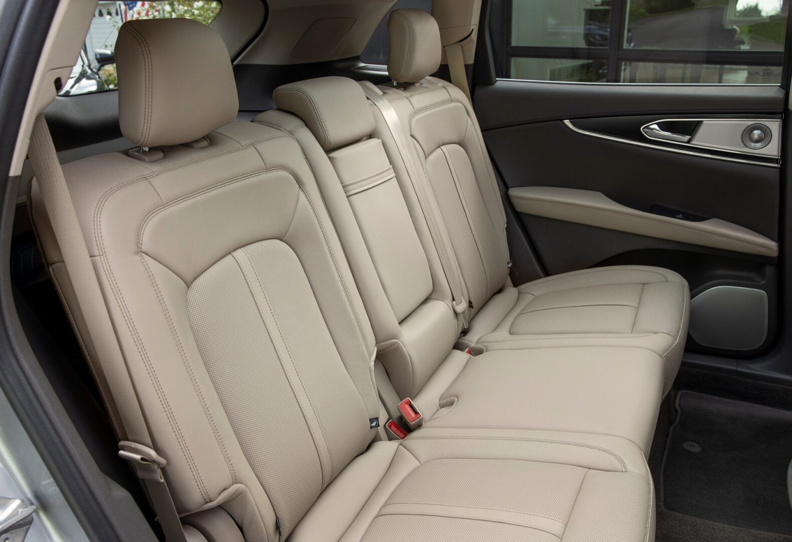 لينكون نوتيلوس 2021 فيس ليفت تنطلق رسمياً لينكون نوتيلوس 2021 فيس ليفت تنطلق رسمياً 27