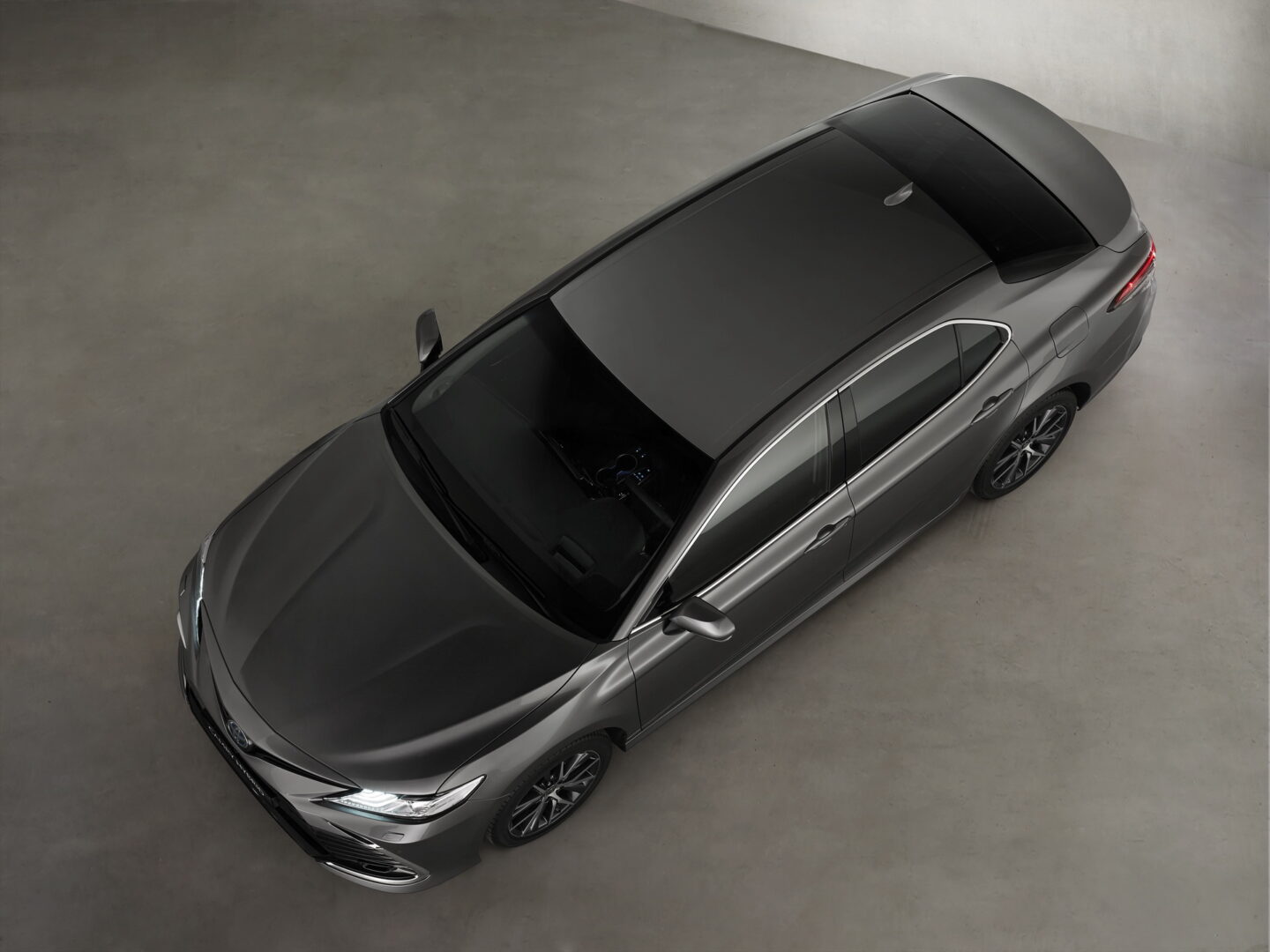 تويوتا كامري هايبرد 2021 المواصفات الأوروبية تحصل على تحديثات جديدة 10