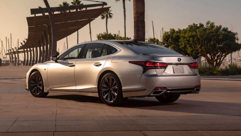لكزس LS 2021 المواصفات الأمريكية تدشن رسمياً 2
