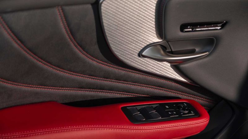 لكزس LS 2021 المواصفات الأمريكية تدشن رسمياً 8