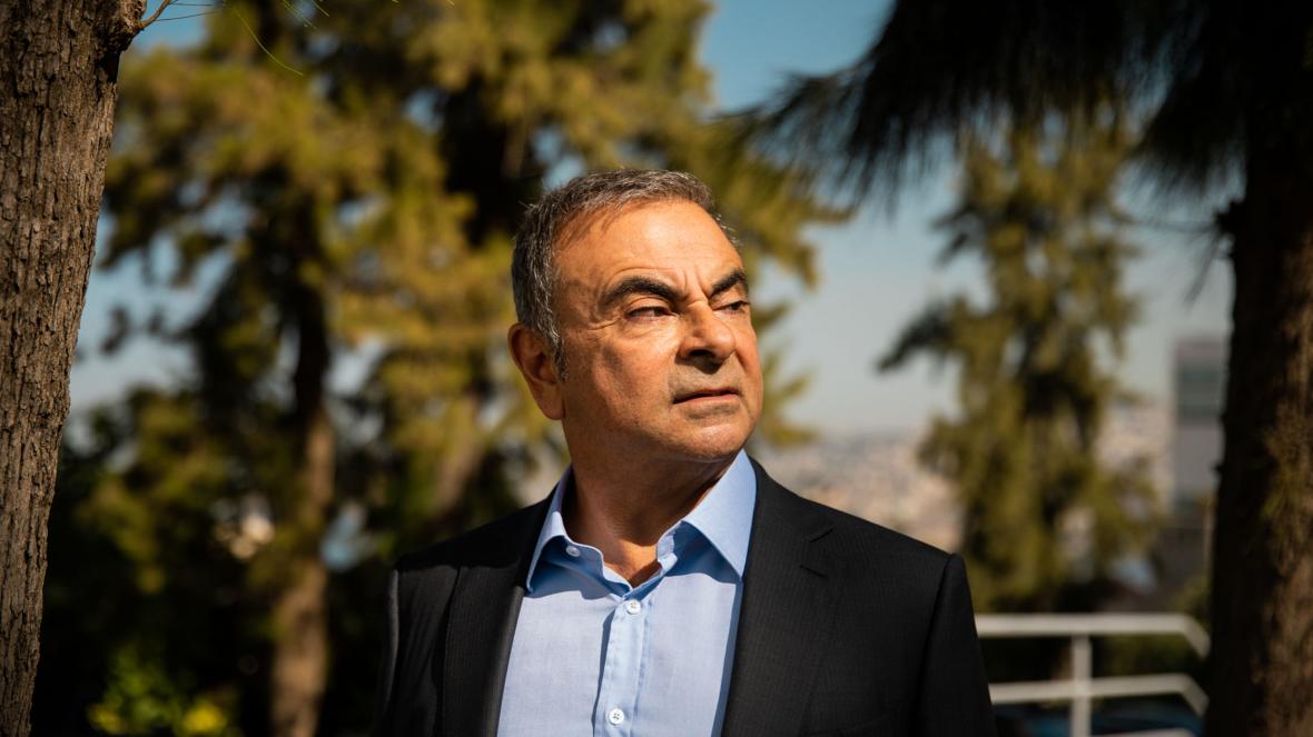 كارلوس غصن يمدح ايلون ماسك وينتقد أمريكا لتعاونها مع اليابان في محاكمة مهربيه