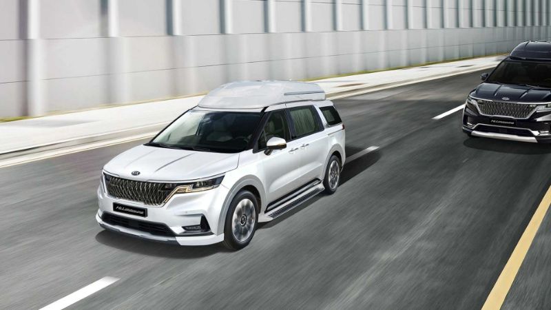 نظرة على مقصورة كيا كرنفال هاي ليموزين الفاخرة 2