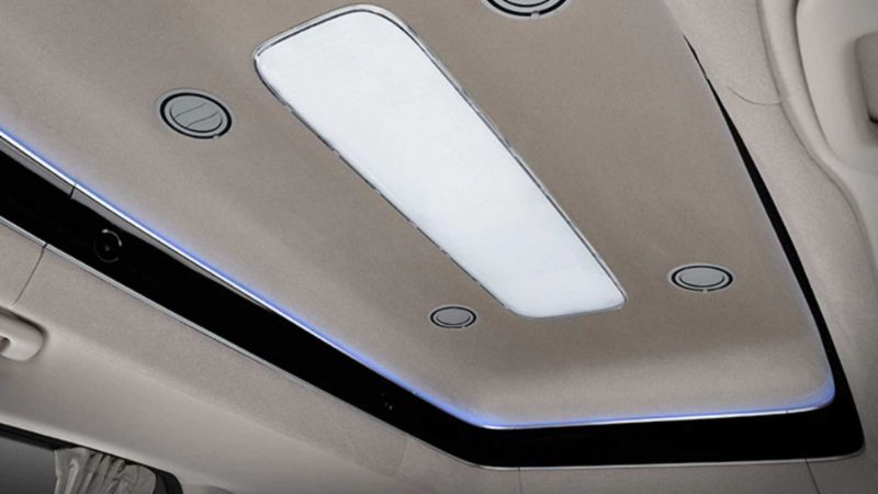 نظرة على مقصورة كيا كرنفال هاي ليموزين الفاخرة 9