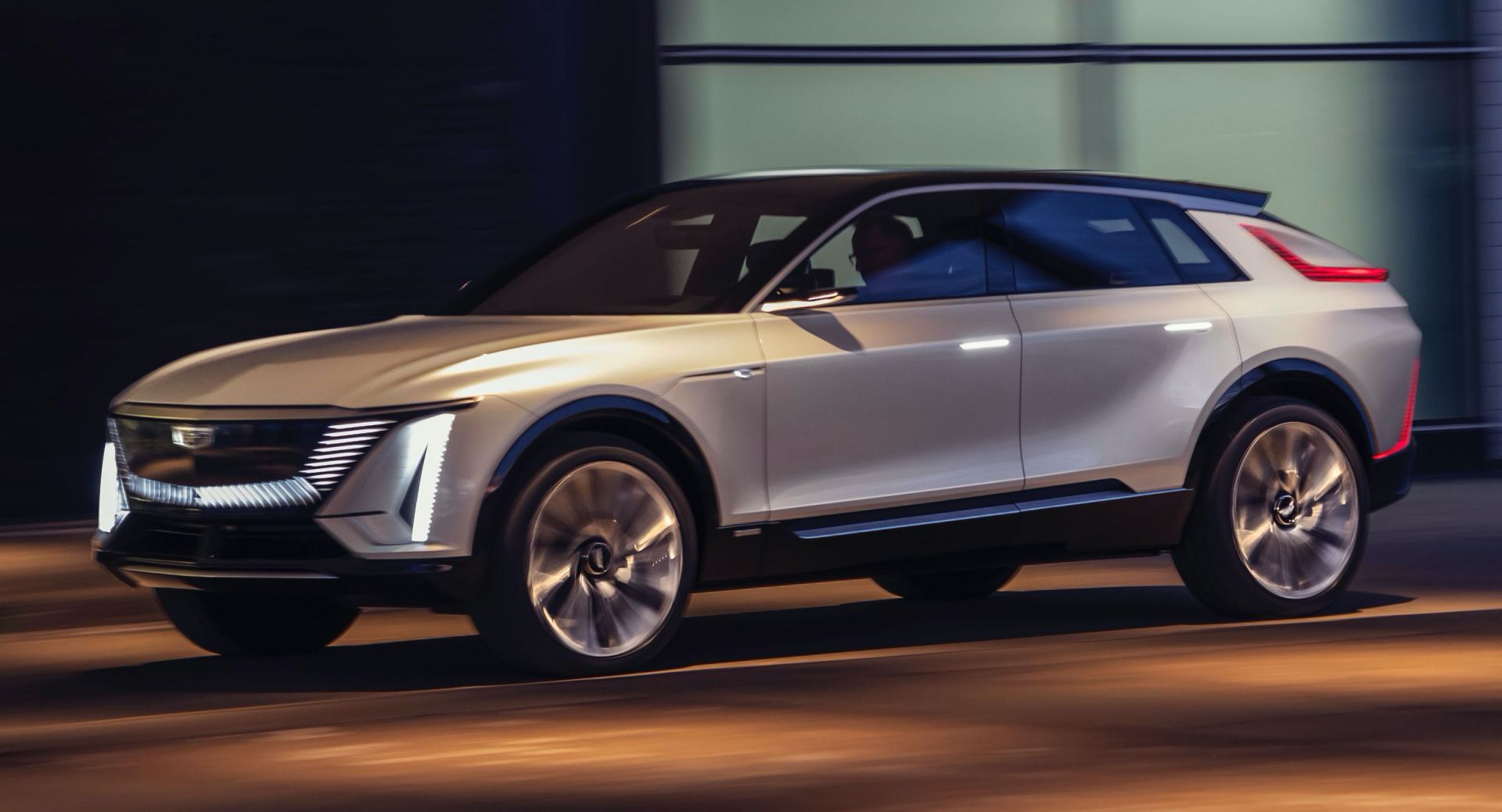 انخفاض كبير في عدد وكالات كاديلاك في أمريكا لهذا السبب انخفاض كبير في عدد وكالات كاديلاك في أمريكا لهذا السبب 2