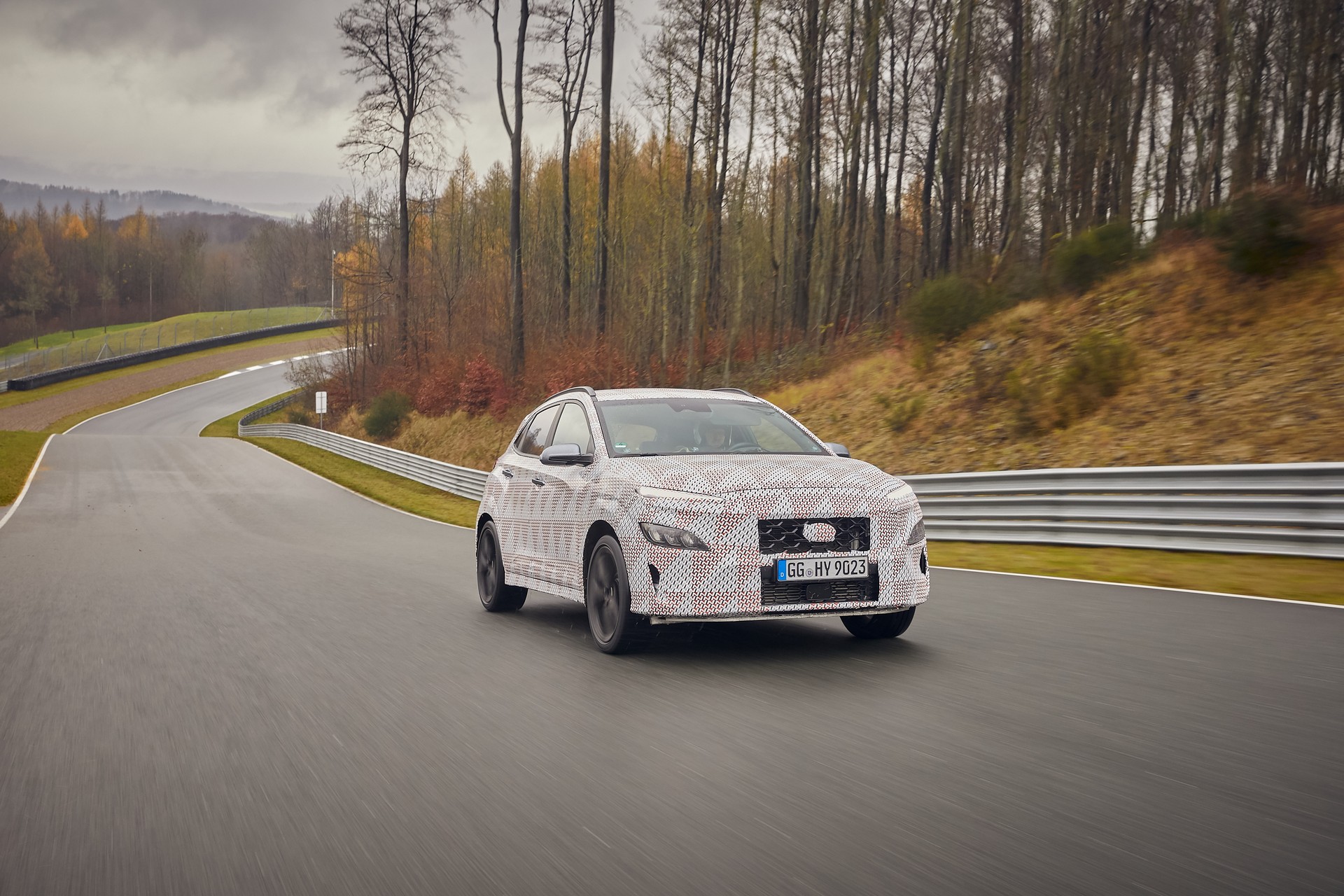 هيونداي تستعد لإطلاق سيارة كونا N للأداء العالي 7