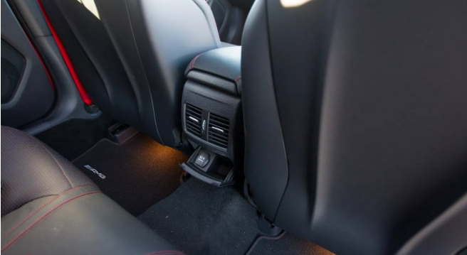 سر تواجد نفق أمام المقاعد الخلفية في السيارة سر تواجد نفق أمام المقاعد الخلفية في السيارة 2