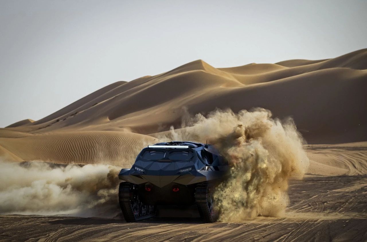 الكشف عن مركبة “العاصفة” المدرعة البرمائية في أبوظبي بقوة 2500 حصان