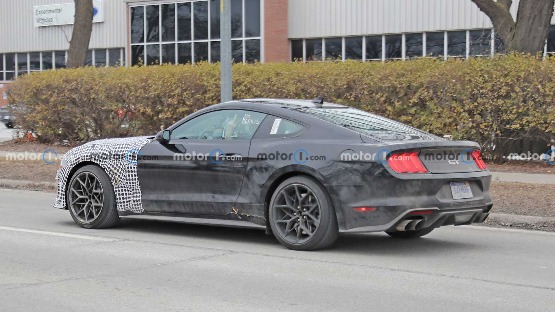 مصمم التاهو يعمل على تصميم فورد موستنج 2023! 12