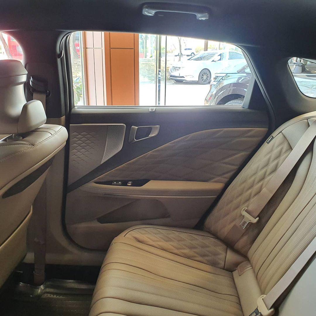 كيا تطرح K8 2022 الجديدة كلياً في كوريا "مواصفات وصور حية" 11