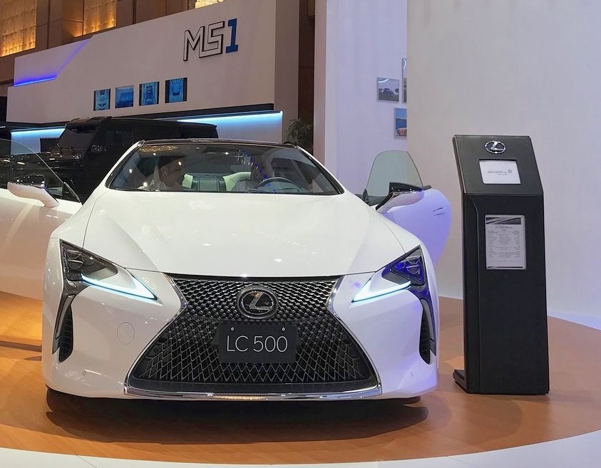 “عروض رمضان” لكزس LC 2021 متاحة بعرض 50-50 بأجور تمويل 0.60% “عروض رمضان” لكزس LC 2021 متاحة بعرض 50-50 بأجور تمويل 0.60% 18