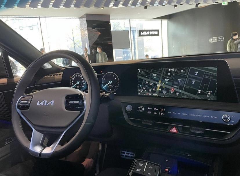 كيا تطرح K8 2022 الجديدة كلياً في كوريا "مواصفات وصور حية" 16