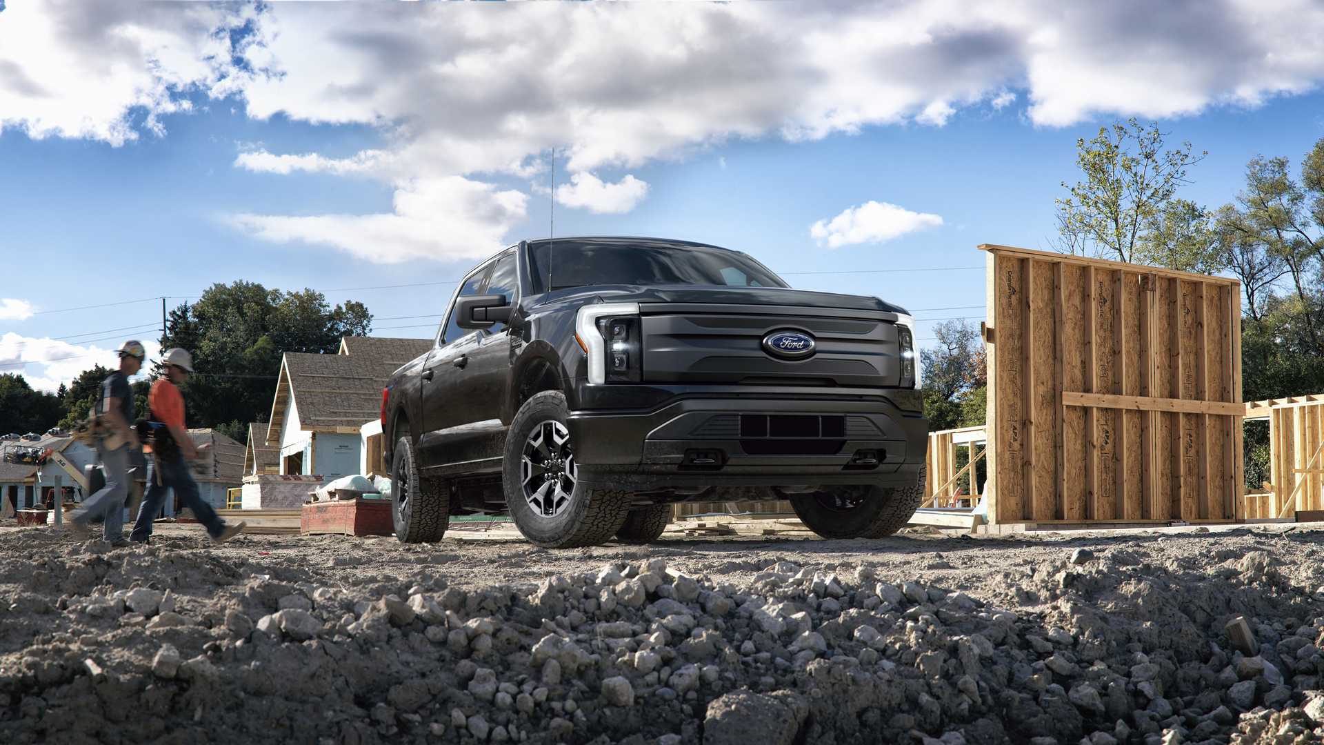 فورد F-150 لايتنينج 2022 تحصل على إصدار برو التجاري "أسعار ومواصفات" فورد F-150 لايتنينج 2022 تحصل على إصدار برو التجاري "أسعار ومواصفات" 6