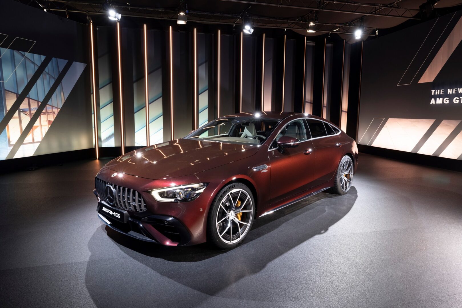 مرسيدس AMG GT كوبيه 4 أبواب فيس ليفت 2022 تنطلق رسمياً