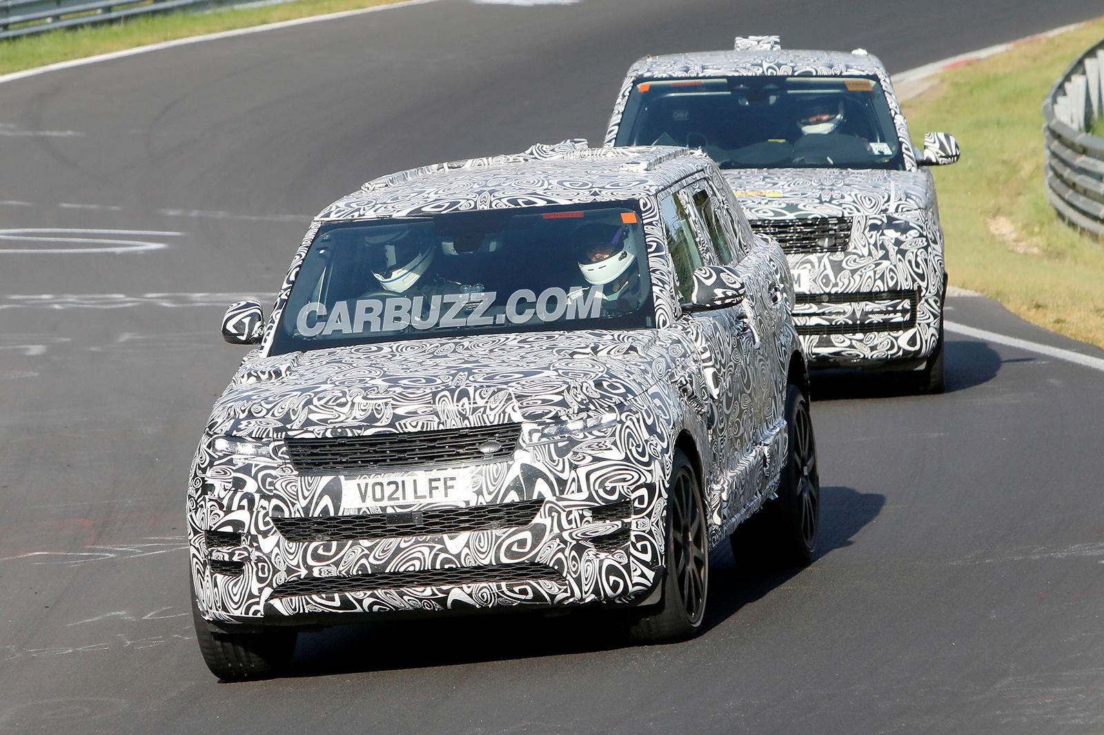 رنج روفر سبورت SVR تظهر أثناء اختبارها على حلبة نوربورجرينج رنج روفر سبورت SVR تظهر أثناء اختبارها على حلبة نوربورجرينج 8