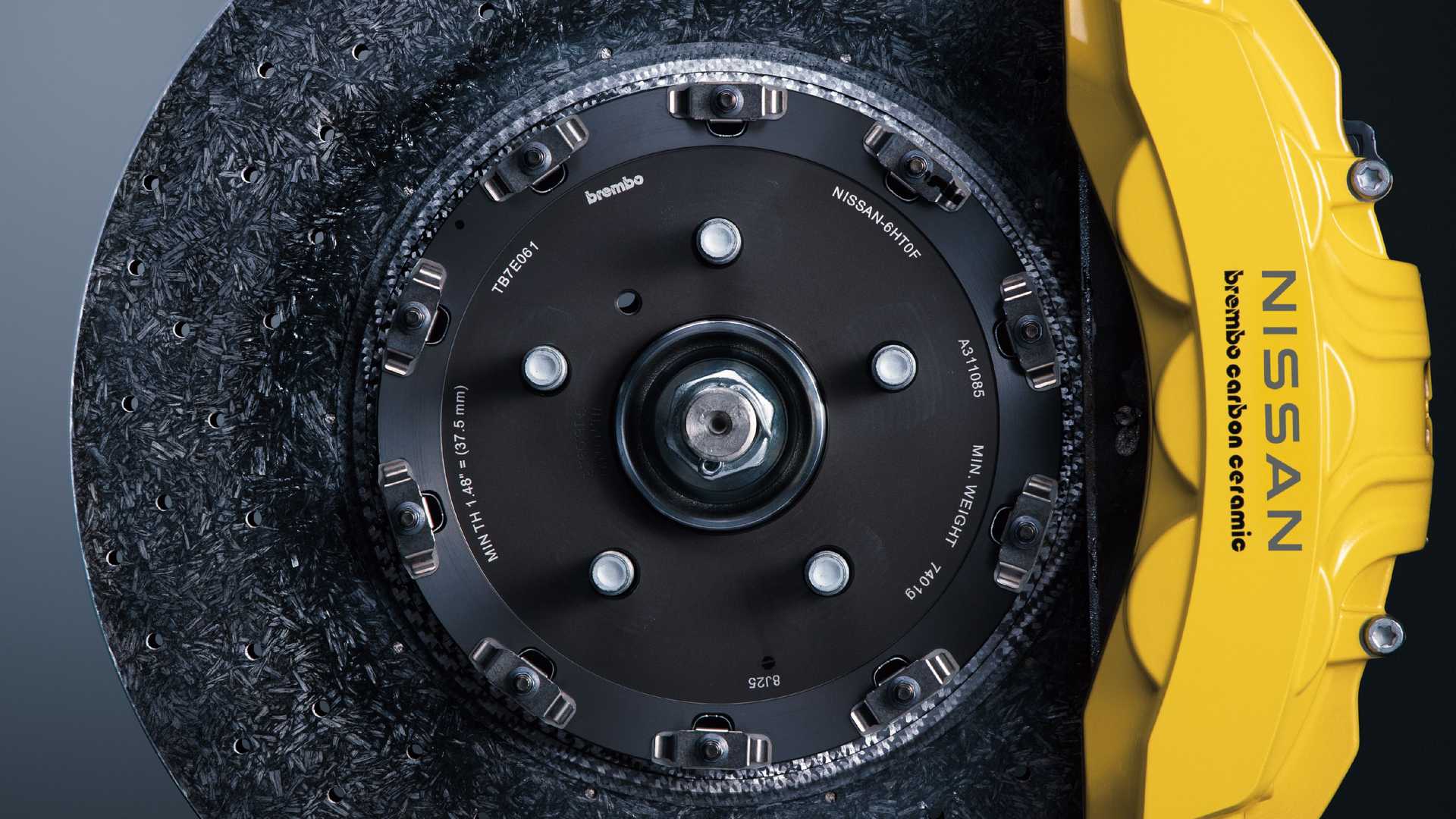 نيسان جي تي آر 2022 تنطلق رسمياً بتحديثات جديدة 16