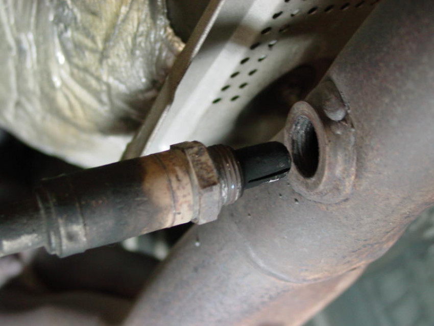 أبرز المؤشرات على انسداد حساس الأكسجين وطريقة تنظيفه أبرز المؤشرات على انسداد حساس الأكسجين وطريقة تنظيفه 3