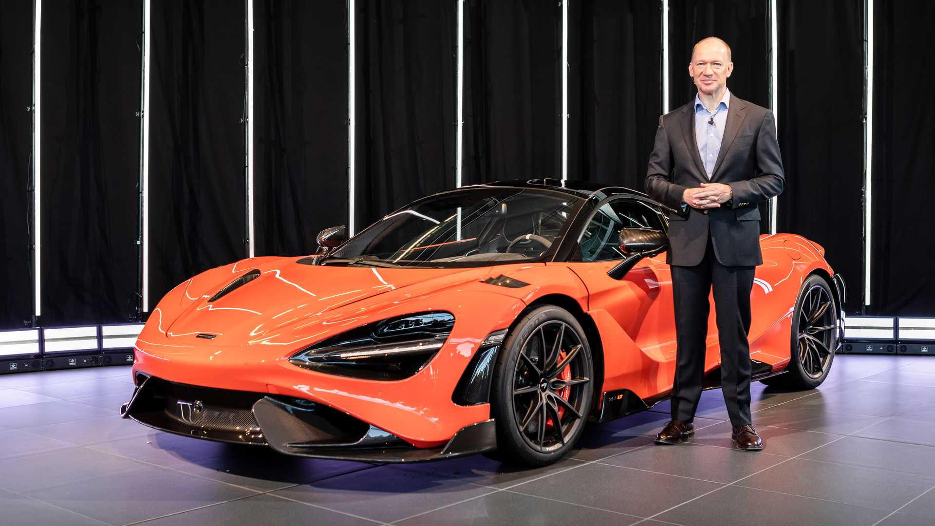 مكلارين تعلن عن استقالة مفاجئة لمديرها التنفيذي!