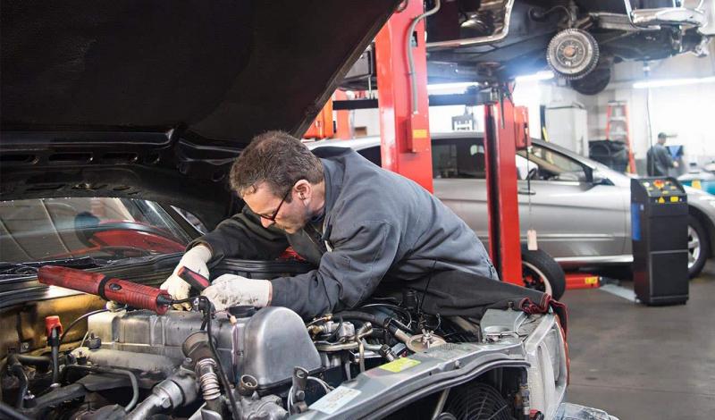 تعرف على الأخطاء الشائعة في صيانة السيارات
