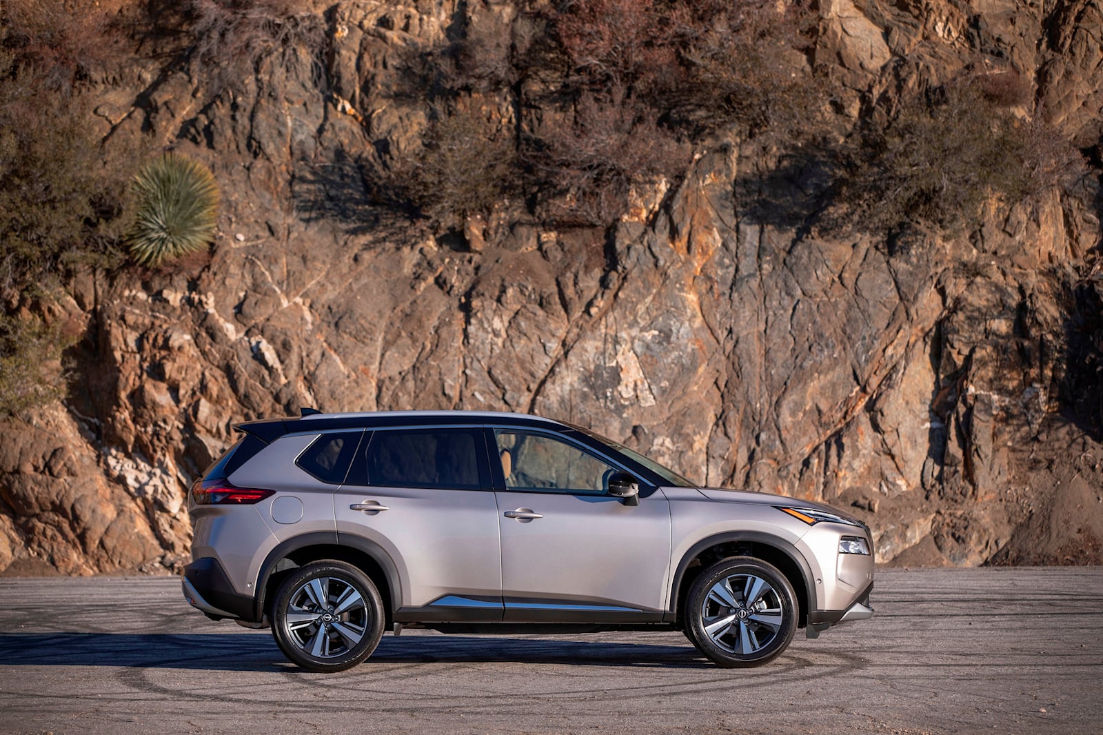 نيسان إكس تريل 2022 تكشف نفسها بمحرك جديد كلياً 4